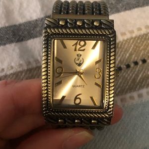 Premier Designs Antique Gold Watch